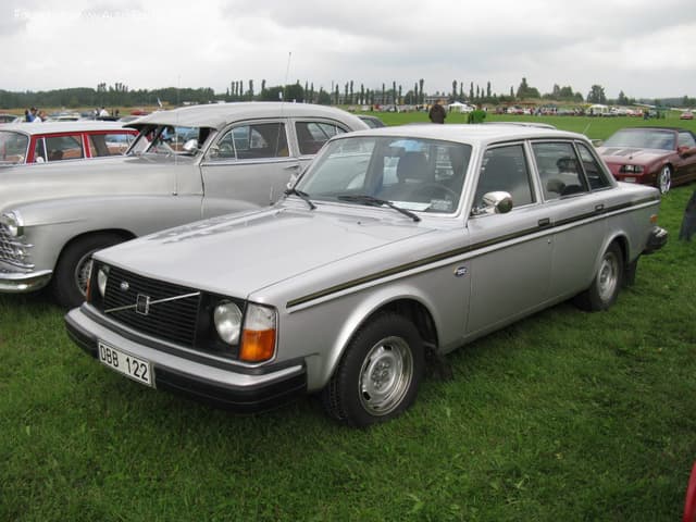 1979 Volvo 240 (P242,P244) 2.7 GLT6 (141 Hp)